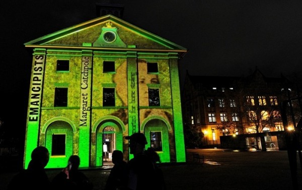 أكبر مهرجان للضوء و الموسيقي مهرجها سيدني الرائع