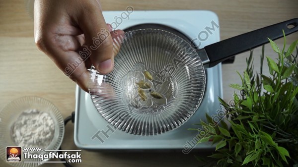 طريقة عمل مشروب الكاسترد بالصور وصفة شهية للشتاء طريقة عمل مشروب الكاسترد بالصور وصفة شهية للشتاء
