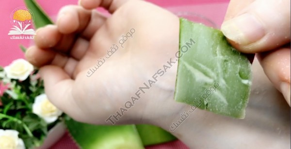 حضري ماسك جل الألوفيرا وصفات ستغنيك عن منتجات التجميل