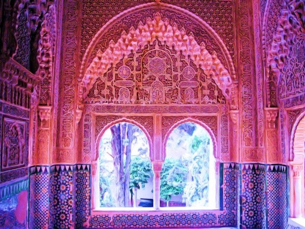 ماذا تعرف عن قصر الحمراء ؟ ماذا تعرف عن قصر الحمراء ؟