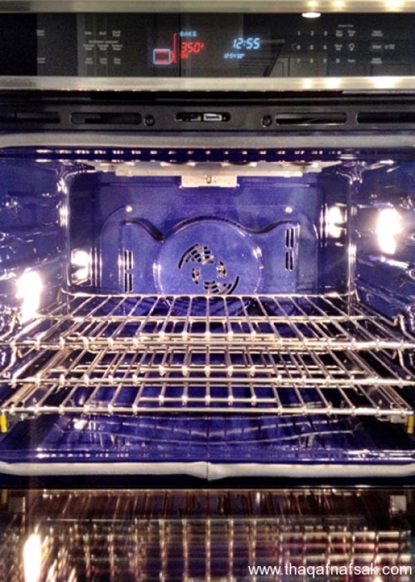 طريقة عمل الكب كيك بكريمة الشيكولاته والفول السوداني