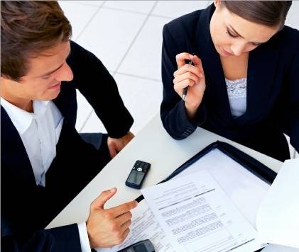 اكتشفي علامات الحب والاعجاب عند الرجل