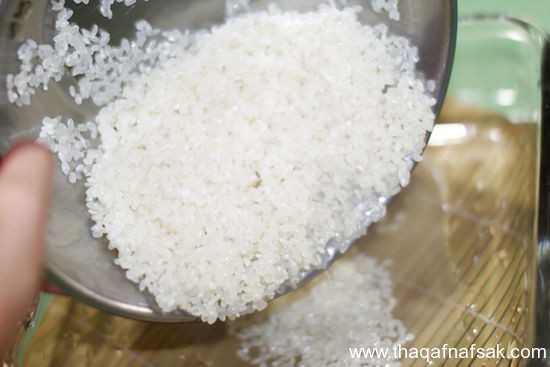 بالصور طريقة عمل ارز السوشي بالصور طريقة عمل ارز السوشي
