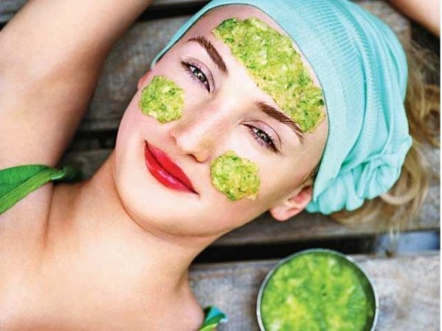 كيف تتخلص من البشرة الدهنية ؟ كيف تتخلص من البشرة الدهنية ؟