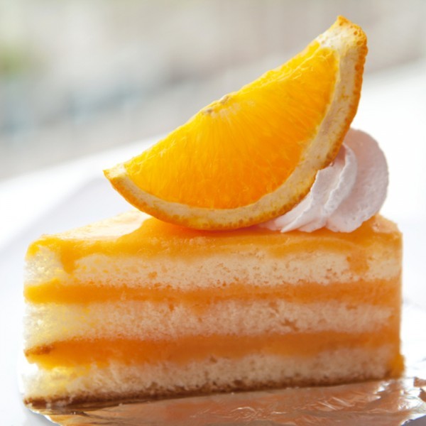 طريقة عمل كيكة البرتقال بالصور مع اضافة المانجو