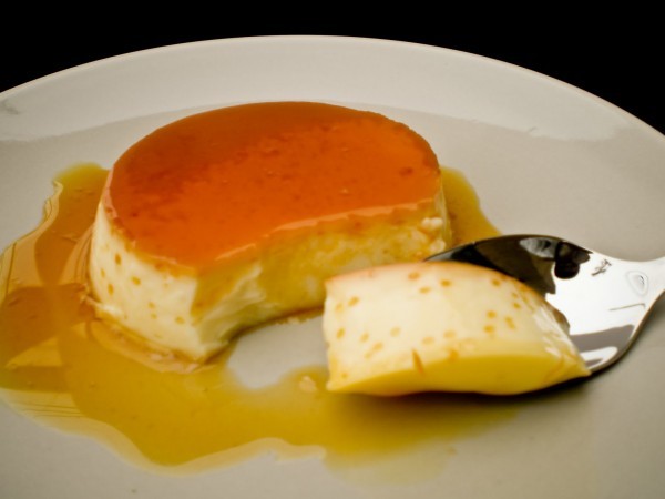 طريقة عمل الكريم كراميل بالصور