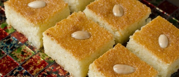 طريقة عمل البسبوسة بالصور طريقة عمل البسبوسة بالصور