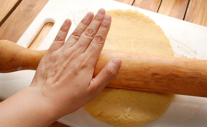 طريقة عمل الغريبة بالصور خطوة بخطوة طريقة عمل الغريبة بالصور خطوة بخطوة