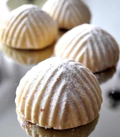 طريقة عمل كعك العيد بالتمر بالصور