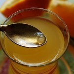 بالصور طريقة عمل عصير البرتقال والعسل مشروب صحي و لذيذ