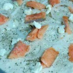 حضري بيتزا السلمون المدخن ذات الطعم الراقي وصفة مصورة كاملة