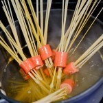 طريقة جديدة لتحضير وعمل المكرونة السباغيتي بالهوت دوج