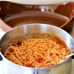 استمتعوا بالمكرونة مع طريقة عمل السباغيتي بكرات اللحم