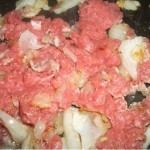 بالصور عمل المكرونة بالبشاميل باللحمة المفرومة لست البيت الشاطرة