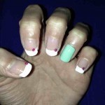 زيني أظافرك برسم القطة كيتي مع شرح بالصور