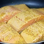 بالصور تحضير ستيك السلمون بصوص الليمون وصفة لمن يتبع نظام تخسيس