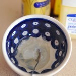 عمل زبدة الكاكاو بجوز الهند لتنعيم الشفاه في البيت