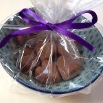 أسرع طريقة لعمل قلوب الشوكولاته