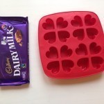 أسرع طريقة لعمل قلوب الشوكولاته