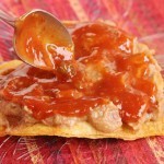 لمحبي الوصفات الرومانسية قلوب رقائق التورتيلا للفلانتين بالصور