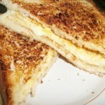 البيض بالجبن وجبة مغذية لسندوتشات المدرسة