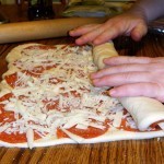 طريقة عمل لفائف البيبروني ” البيتزا الملفوفه “