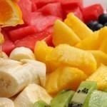 فروت سلاط بالمكسرات والكريم شانتيه