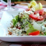 بالصور حضري سلطة الجبن الزرقاء ” الريكفورد”