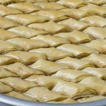 حضري الجلاش الحلو بالمكسرات وأستمتعي بحلوى شهية