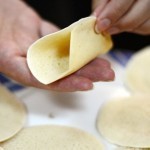 جهزي القطايف بالنوتيلا اللذيذة بالصور