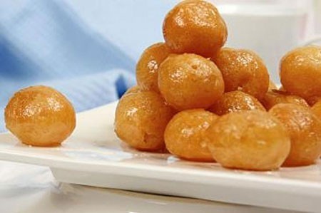 أفضل وصفة عمل الزلابية أو لقمة القاضي بالصور