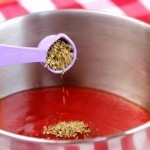 ميني بيتزا البيبروني بالعيش الكيزر بالصور