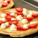 بالصور وصفة بيتزا بالطماطم والجبن الريكوتا