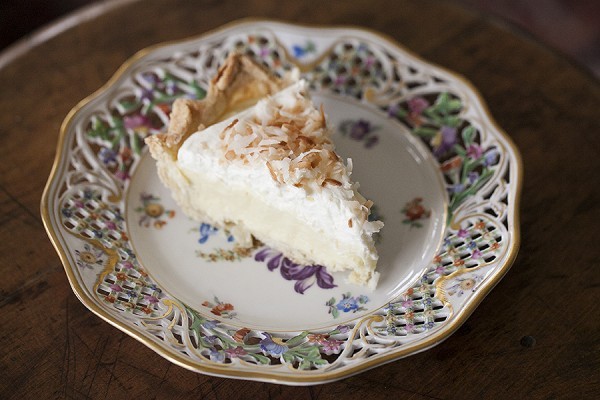 طريقة عمل تارت بكريمة جوز الهند