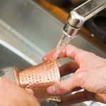 بالصور طرق تنظيف النحاس لإستعادة لمعانه وكأنه جديد