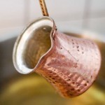 بالصور طرق تنظيف النحاس لإستعادة لمعانه وكأنه جديد