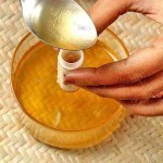 طريقة عمل زبدة الكاكاو في البيت لترطيب الشفاه طريقة عمل زبدة الكاكاو في البيت لترطيب الشفاه