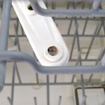 طرق تنظيف غسالة الأطباق