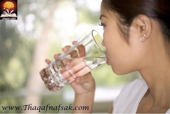 10 طرق طبيعية للتخلص من حب الشباب 10 طرق طبيعية للتخلص من حب الشباب