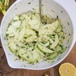 عمل سلطة التفاح الأخضر بالصور