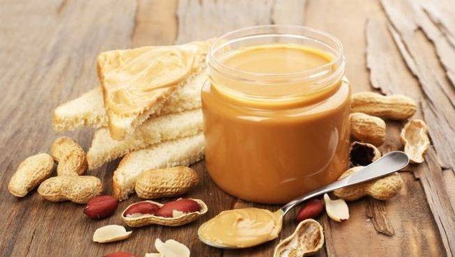 بالصور طريقة عمل زبدة الفول السوداني بالمنزل بالصور طريقة عمل زبدة الفول السوداني بالمنزل