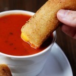 طريقة عمل لفائف الجبن المشوية الصحية واللذيذة