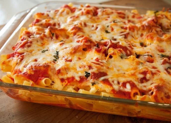 معكرونة بالسبانخ والخرشوف بالصور