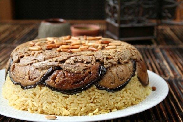 بالصور مقلوبة الباذنجان الشهية