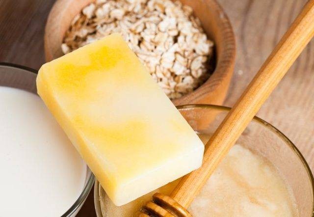 الصابون بالعسل حضريه بنفسك بالصور