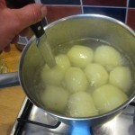 تحضير كرات السمك المقلية بالصور