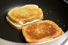 طريقة عمل كلوب ساندويتش لذيذ بالصور