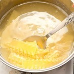 ٣ وصفات مختلفة لتحضير سلطة الفراخ بالصور