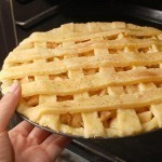 طريقة عمل فطيرة التفاح بالصور سهلة وشهية