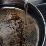 تنظيف الأواني المحروقة بسرعة 22 طريقة سهلة